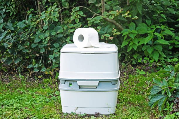Best Porta potty delivery and setup  in Barrington Hls, IL